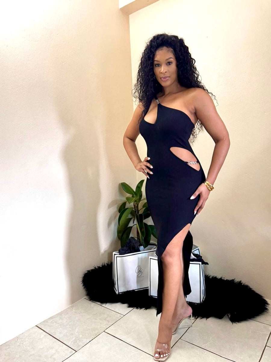 Split One Shoulder Maxi
